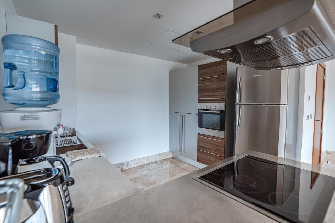 La Amada Condo With Marina View Κανκούν Εξωτερικό φωτογραφία